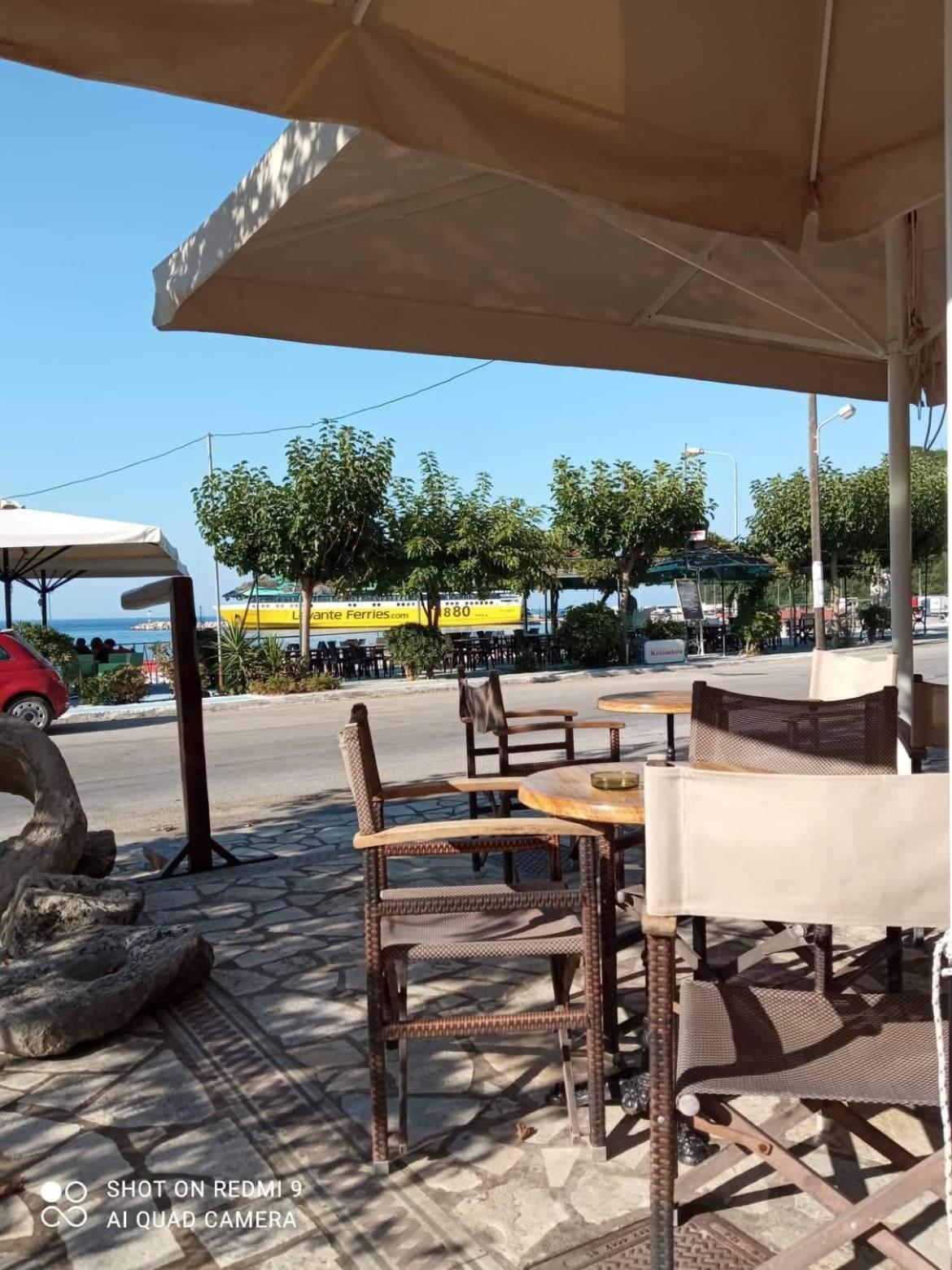Vasilis Travlos Apartment Poros  Exterior photo