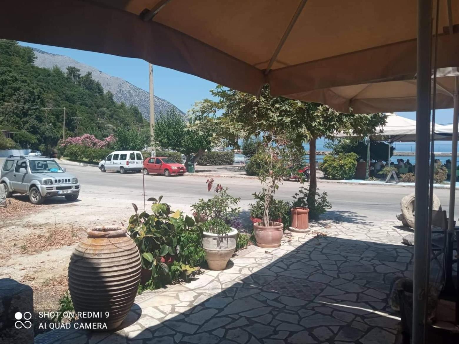 Vasilis Travlos Apartment Poros  Exterior photo